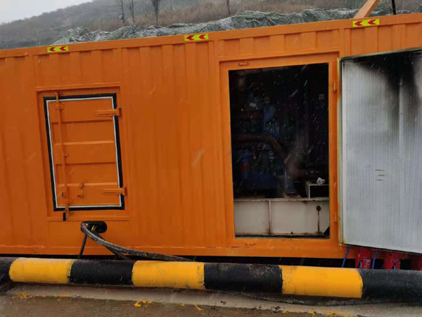 金阳发电机出租 柴油发电机组电压低报警怎么办？