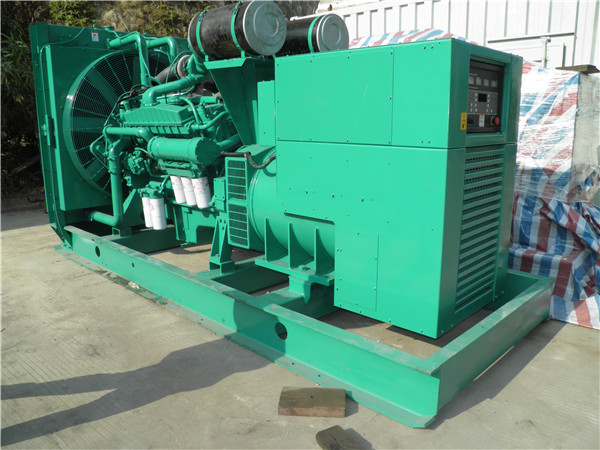 金阳发电车出租-柴油发电机散热器怎样散热