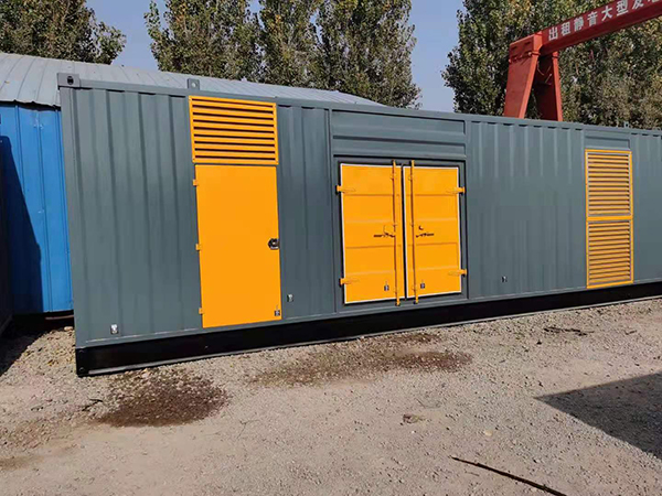 金阳300kw 柴油发电机组用多大的空气开关？