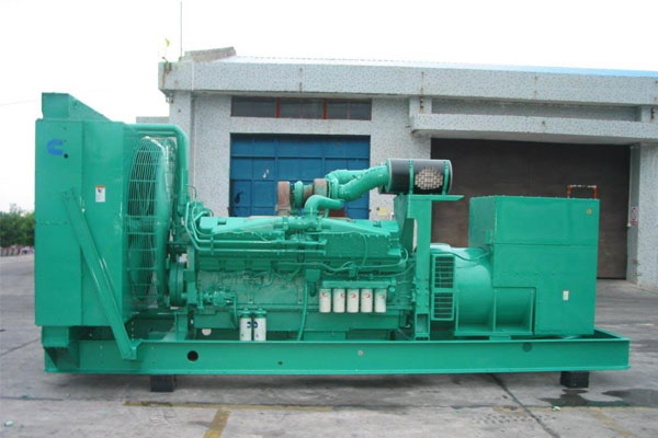 金阳工厂发电机应急发电时如何更准确地检查发电机状态？